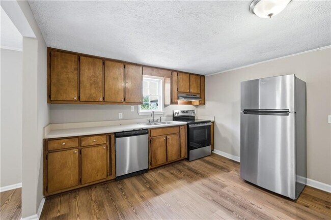 Building Photo - 2656 Jackson Trail Rd