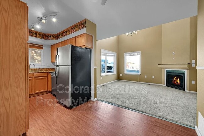 Building Photo - 2436 W 82nd Pl