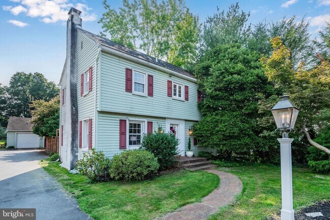 Building Photo - 710 Fishburn Rd