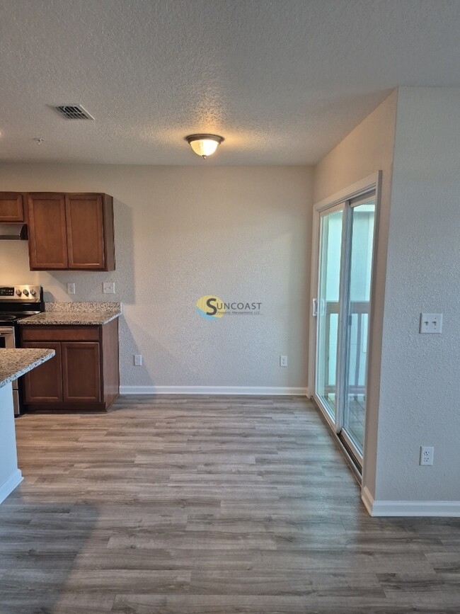 Building Photo - 9085 Western Way