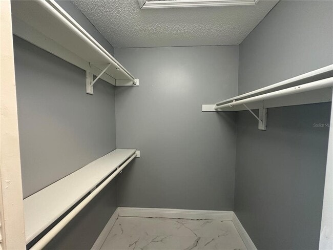 Building Photo - 7846 Snowberry Cir