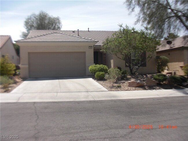 Primary Photo - 2186 Sawtooth Mountain Dr