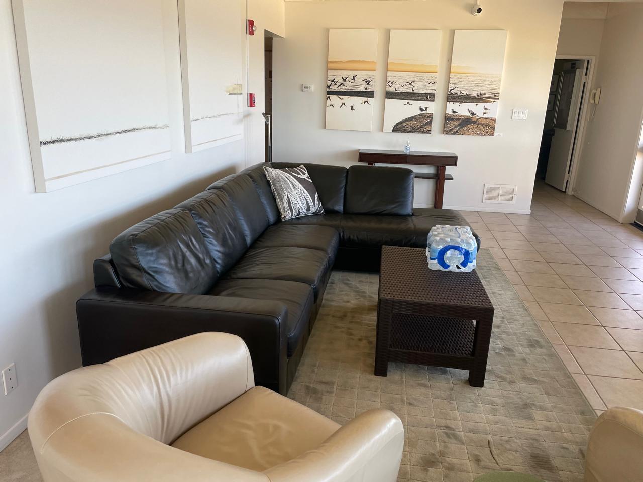 Building Photo - 245 S Helix Ave