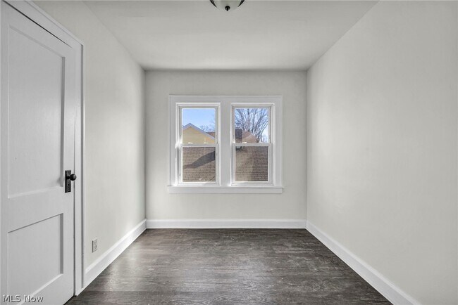 Building Photo - 4306 Buechner Ave