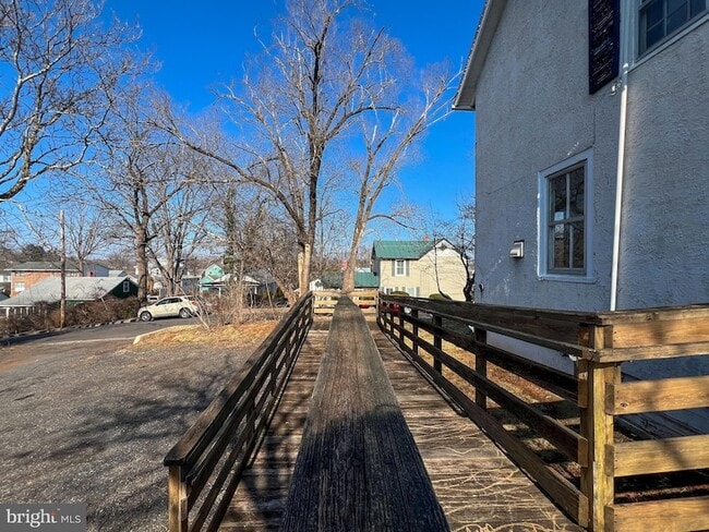 Building Photo - 314 West St