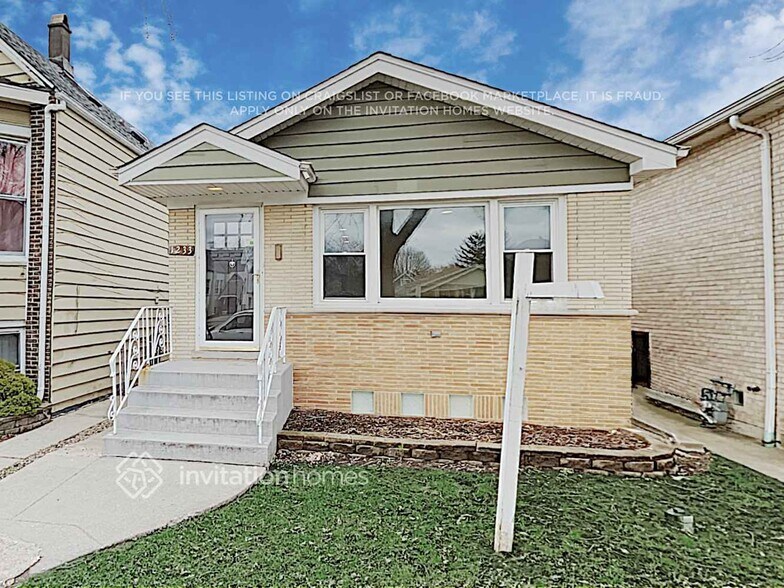 Primary Photo - 1233 Euclid Ave