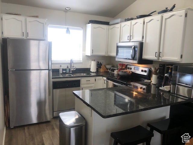 Building Photo - 587 N 200 E