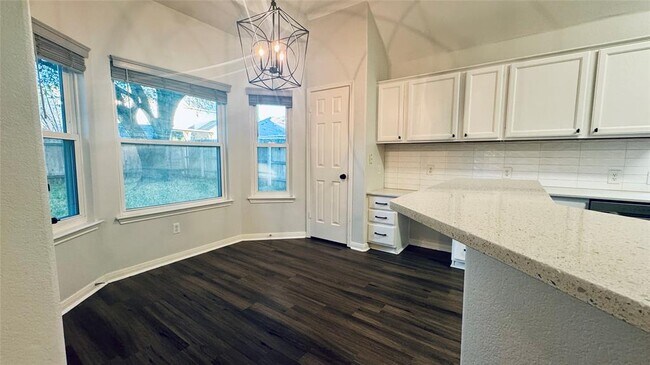 Building Photo - 1505 Shady Hillside Pass