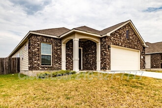 Building Photo - 720 Red Barn Bnd