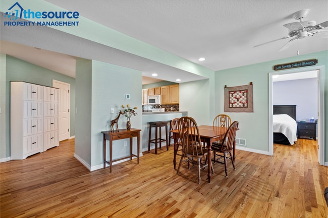 Building Photo - Charming 4 Bedroom 4 Bathroom Townhome in Desirable West Fort Collins!