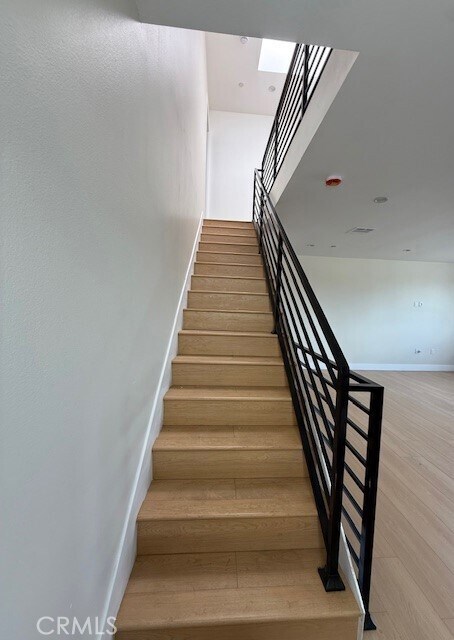 Building Photo - 5701 Normandie Ave