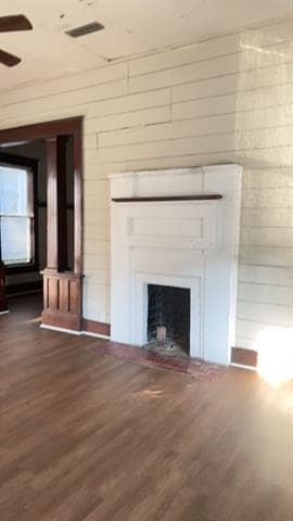 Building Photo - 2109 Highland Ave