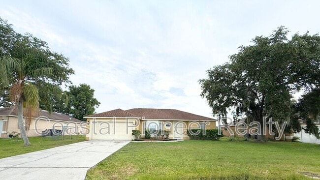 Primary Photo - 462 Lark Ct