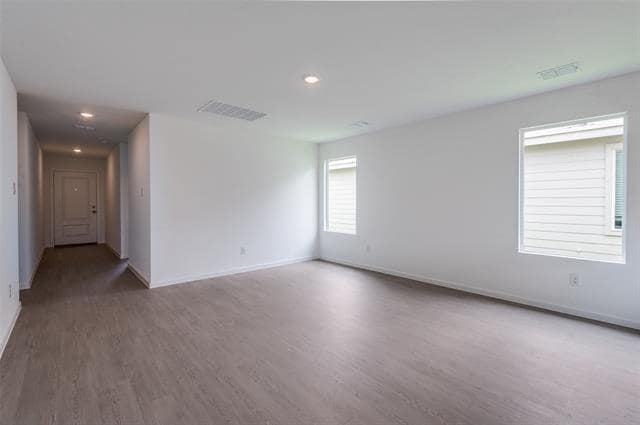 Building Photo - 538 Montclair Ave