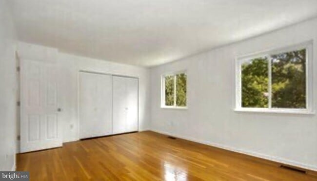 Building Photo - 1415 Greenmont Ct