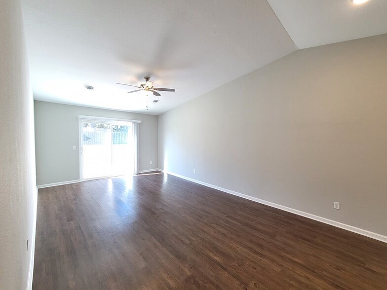 Building Photo - 1009 Firecreek Ct.