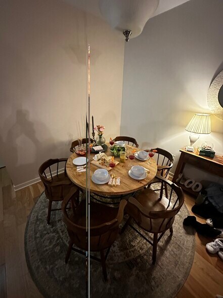 Building Photo - 817 Flynn St