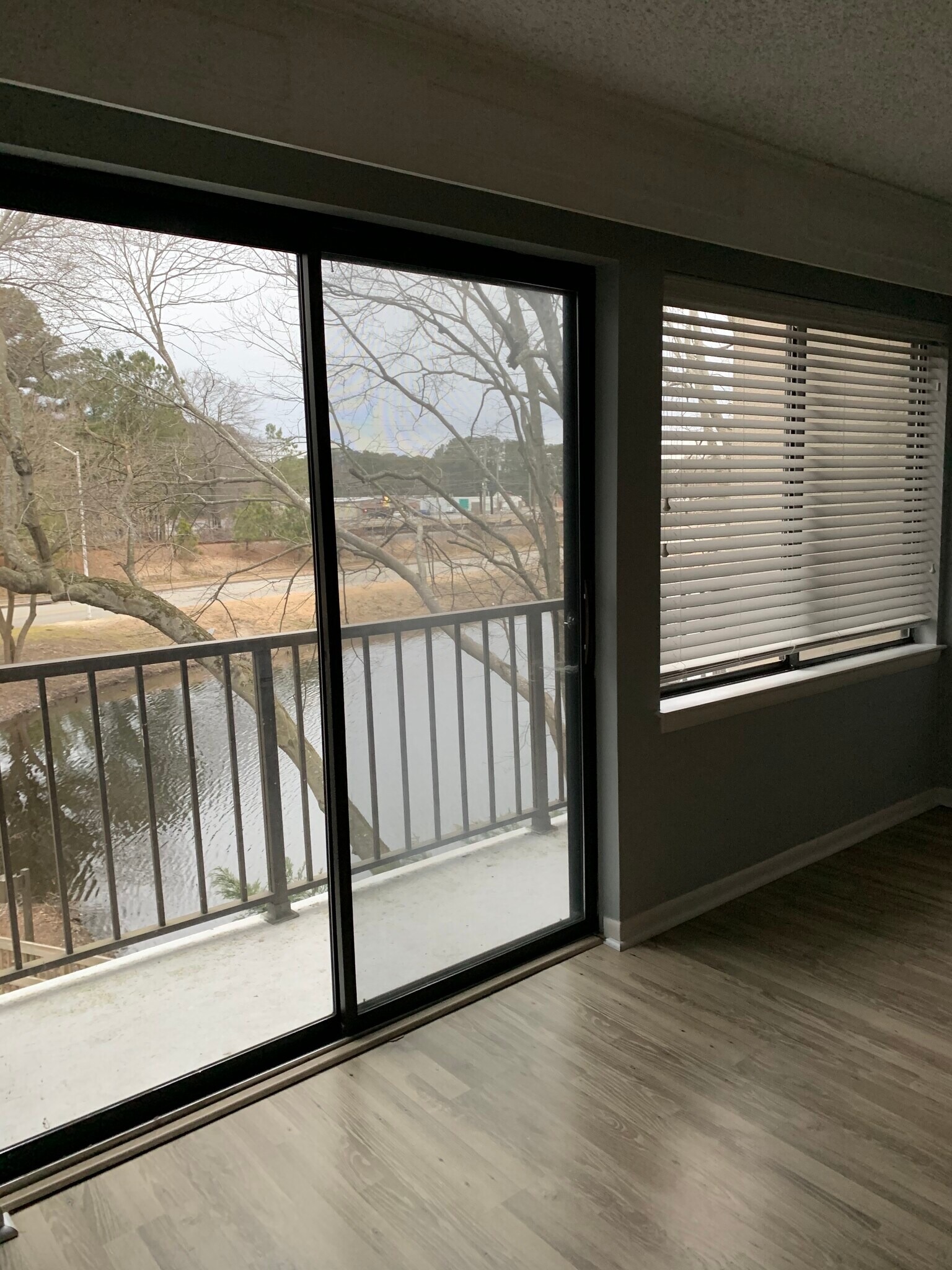 Building Photo - 231 Canal Park Dr