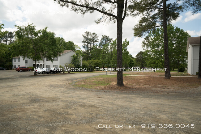 Building Photo - Great Two Bedroom Apartment in Butner