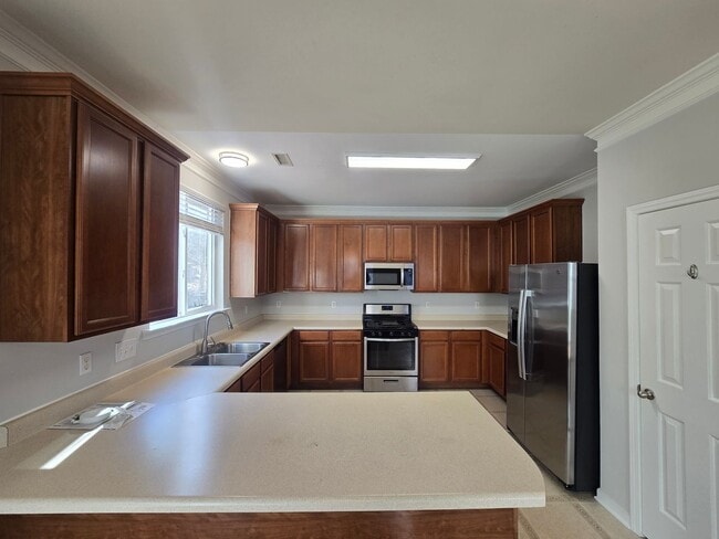 Building Photo - Beautiful 3 Bed 3 Bath Home in Amberly – Prime Triangle Location!