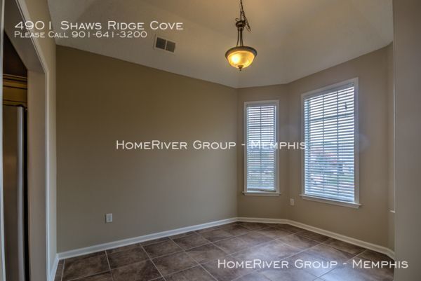 Building Photo - 4901 Shaws Ridge Cove