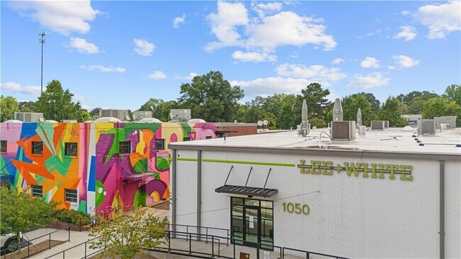 Building Photo - 1658 Altadena Pl SW