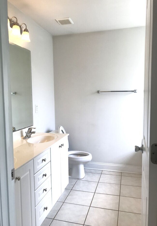 Building Photo - 129 S.Palms Drive