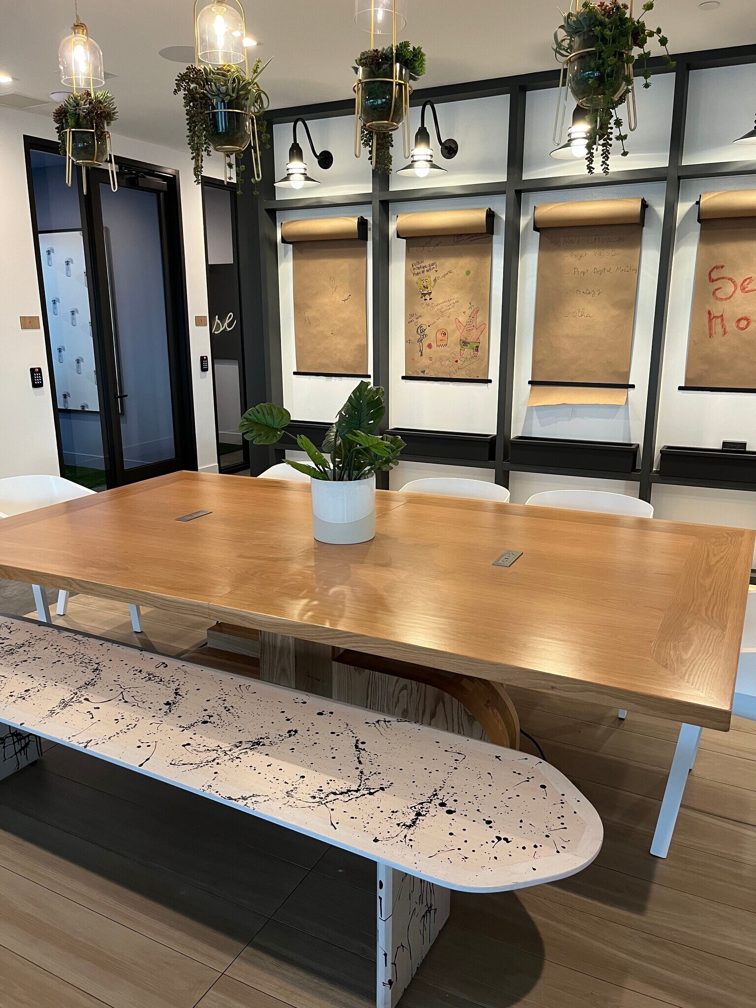 Building Photo - 147 NW 32nd St