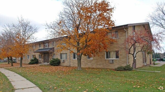 Primary Photo - Sunset Apartments