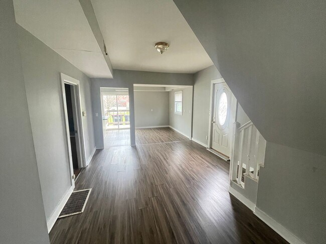 Building Photo - Single Family home in Camden, Indiana