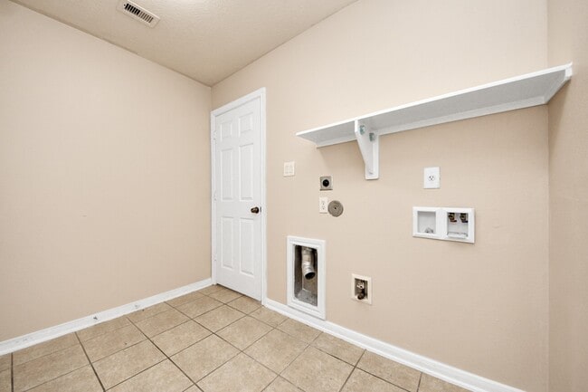 Building Photo - 13342 Southpoint Ln