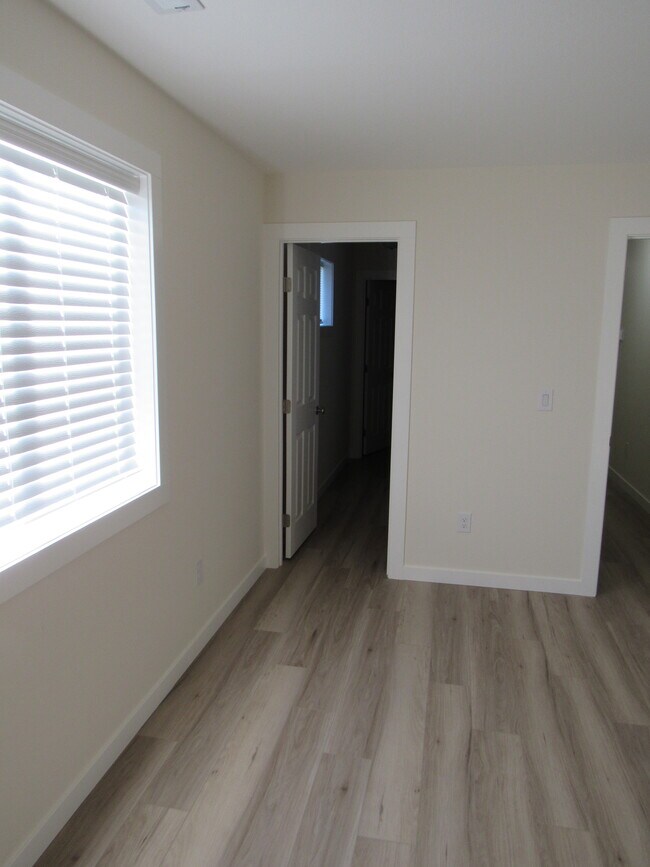 Master bedroom to bathroom - 2317 E 27th St