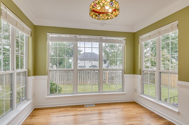 Building Photo - 4111 Eagle Nest Dr
