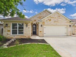 Building Photo - Modern Comfort: 3 Bed, 2 Bath with Garage & Large Pantry