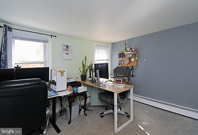 Building Photo - 2 High St