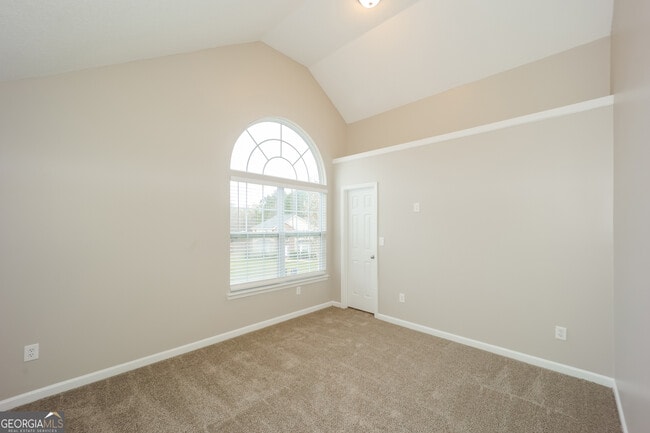 Building Photo - 131 Laughlin Dr