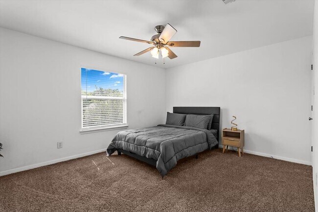 Building Photo - 11724 Dunfries Ln
