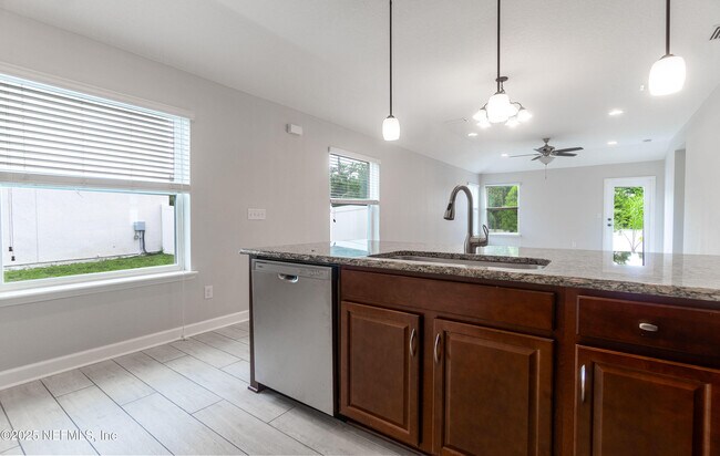 Building Photo - 15078 Rain Lily St