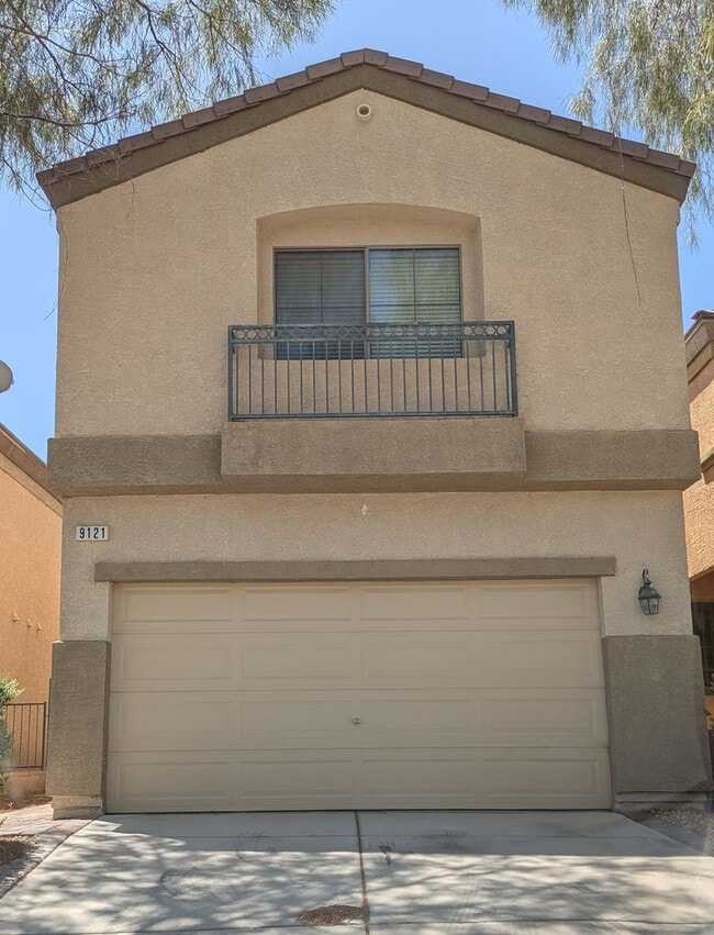 Primary Photo - Northwest 3bdrm Home