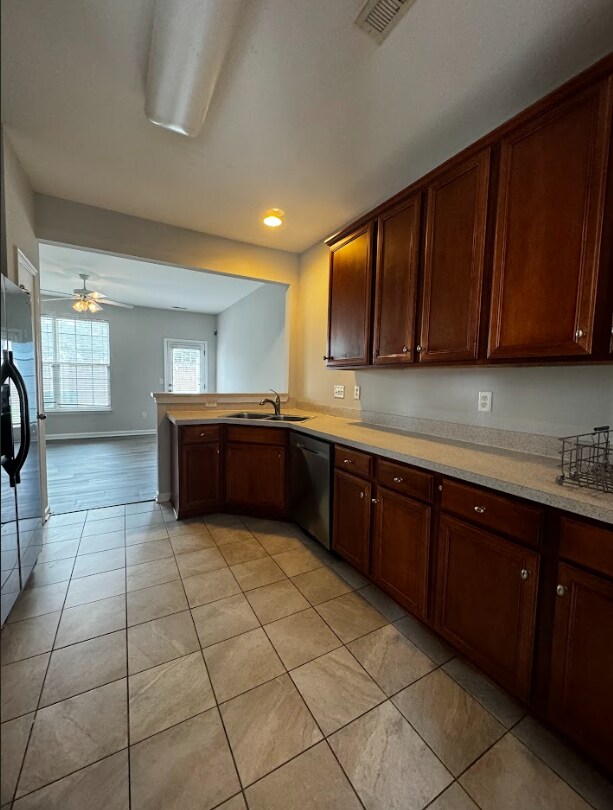 Building Photo - Modern Living Meets Southern Charm – Spaci...