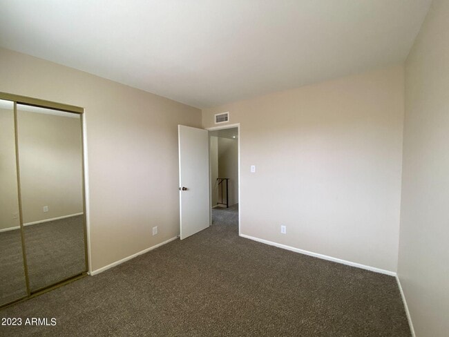 Building Photo - 17024 E Calle Del Oro