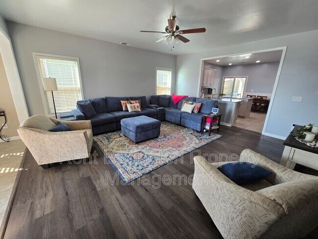 Building Photo - 111 High Hope Ln