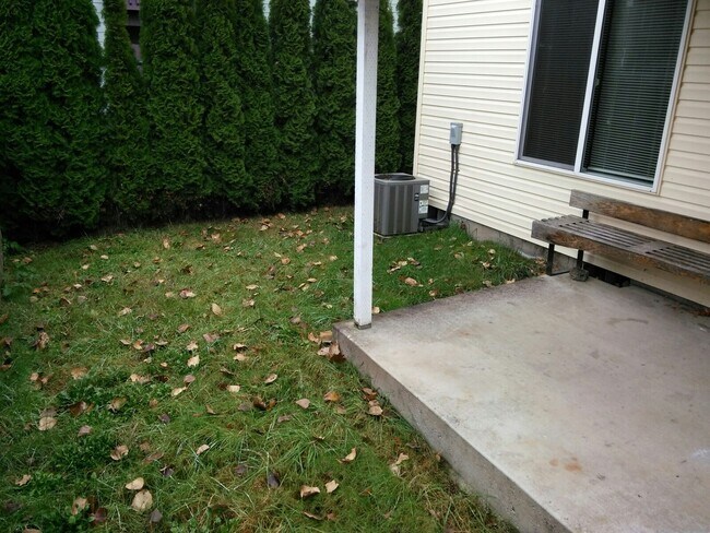 Building Photo - (872) Easy Street House - 3 Bedroom / 2.5 ...