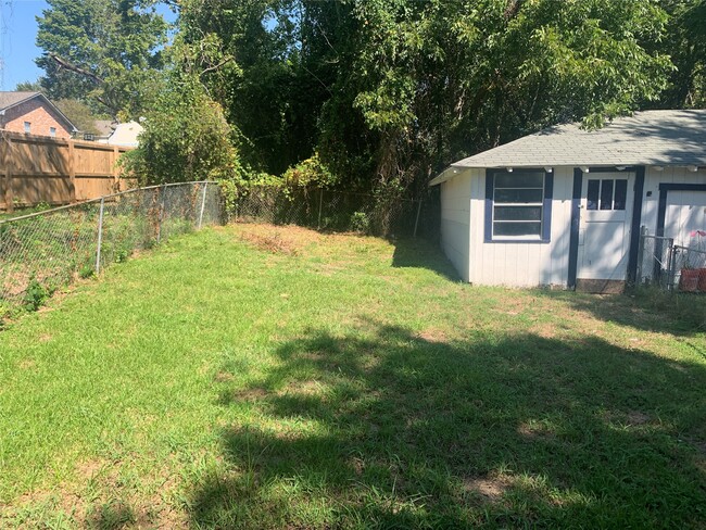 Building Photo - 1412 15th St