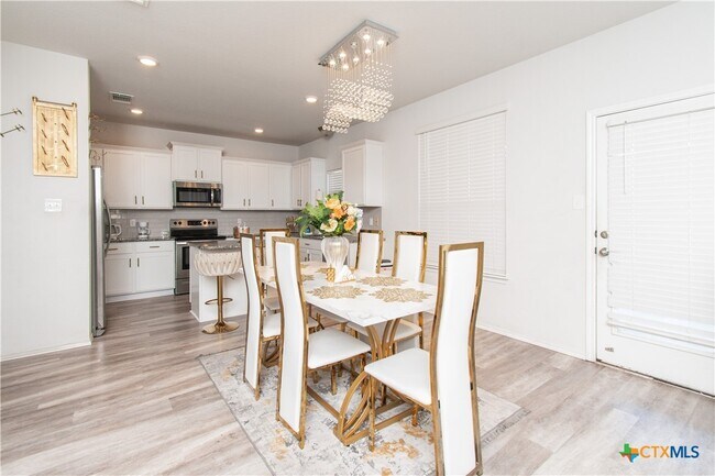 Building Photo - 3905 Anvil Range Rd