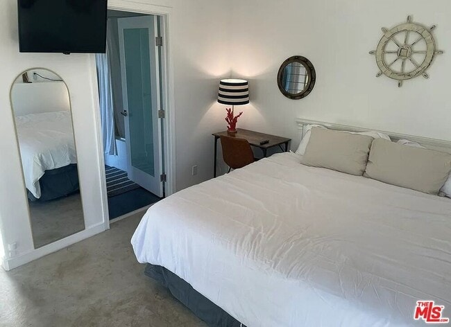 Building Photo - 3320 Two Tree Ave