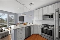 Building Photo - 172 Kimball Ave