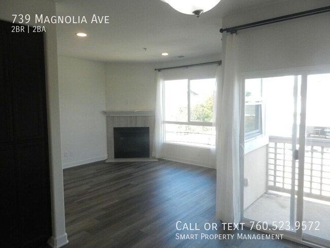 Building Photo - 739 Magnolia Ave