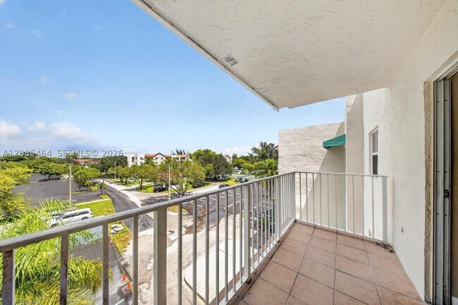Building Photo - 8240 SW 210th St