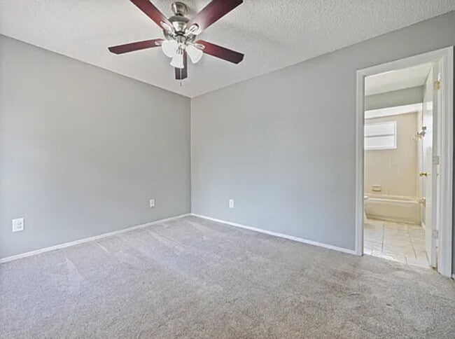 Building Photo - 750 Olympic Cir